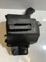 Load image into Gallery viewer, 2001-2006 BMW 330Ci E46 3 Series Air Filter Housing 7501975 OEM