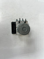 Bild in die Galerieansicht laden, 2012-2016 BMW 5 Series F10 F11 535i Abs Pump Control Module 6865852 OEM