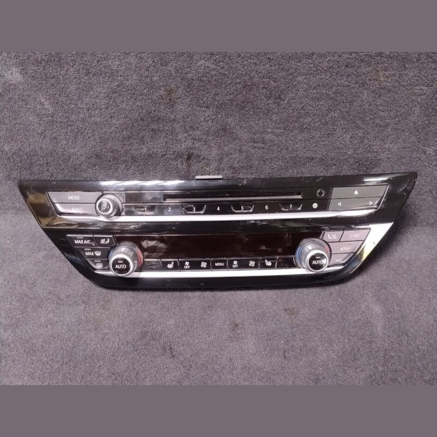 BMW G30 G32 530 540 640 AC Climate Control Panel Radio Media Buttons 6834437