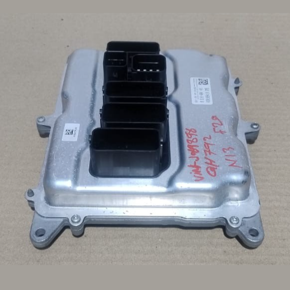 BMW F02 N54 3.0 ENGINE CONTROL UNIT  SET  + KEY - 7598364