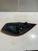 Bild in die Galerieansicht laden, 2011-2012 BMW 6 Series F06 F13 F12 Rear Right Tail Light Backlight 7210576 OEM