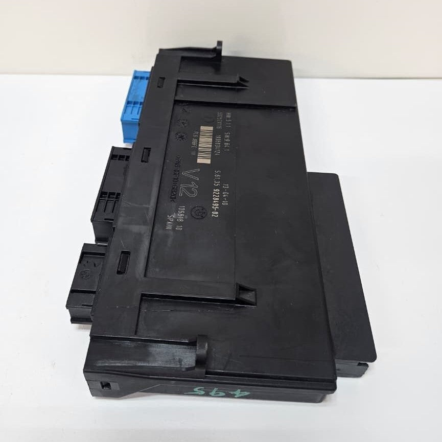 2011-2016 BMW 528i 535i Body Control Module Junction Box V12 9228495 OEM
