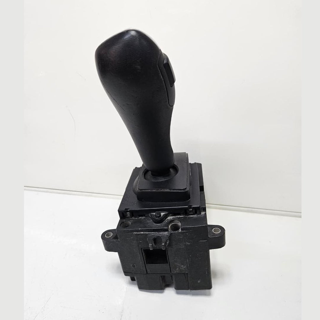 2011 BMW 750i Automatic Transmission Gear Shifter 9239504