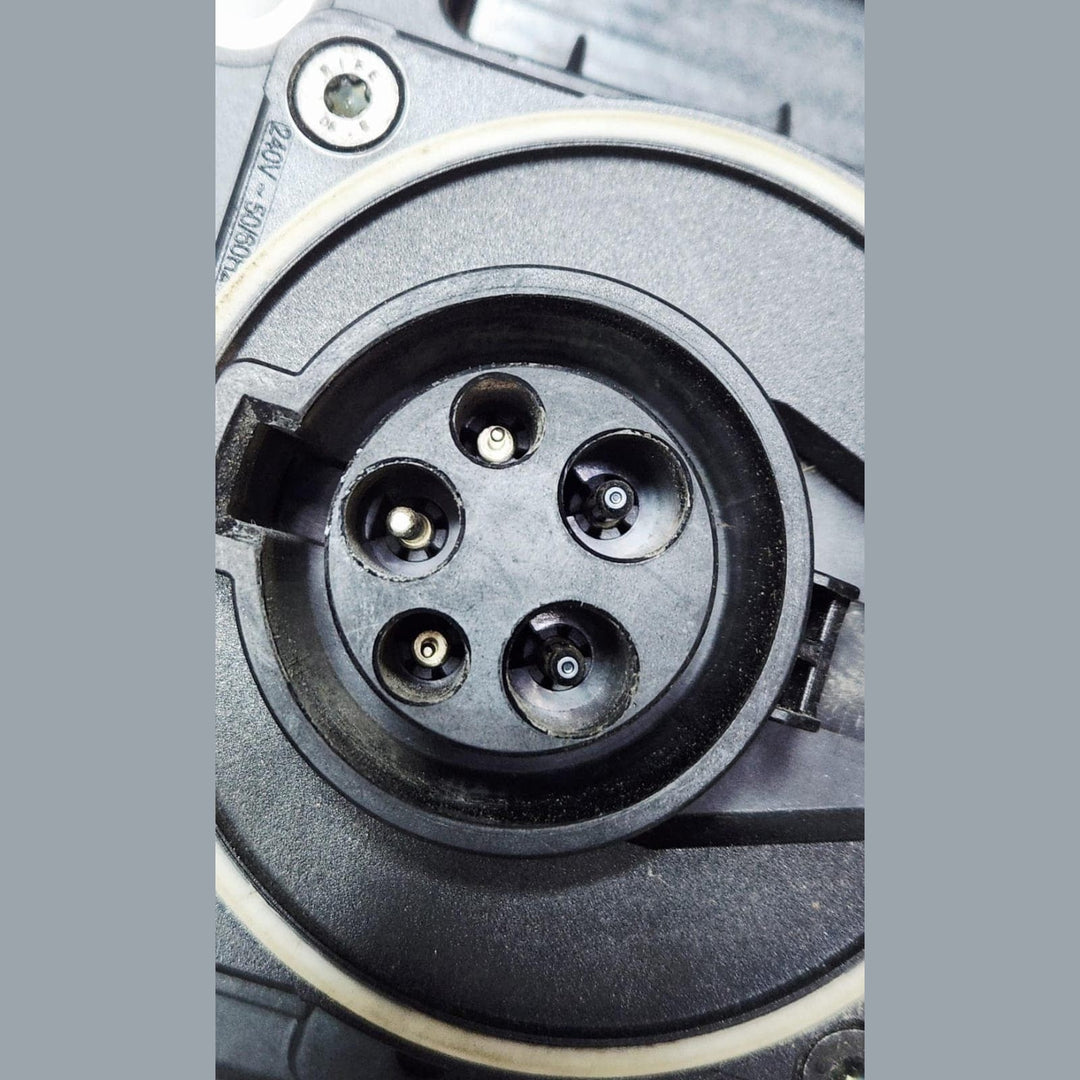 2016-2018 BMW 330e Hybrid Charging Cable Power Socket 6824112 OEM