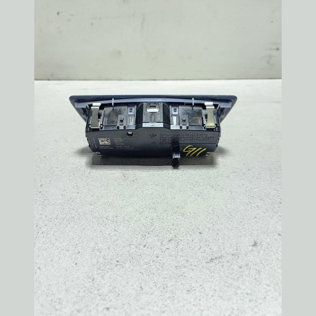 2015-2019 BMW 740i Headlight Fog Light Control Switch Panel 6841891 7 Series G11