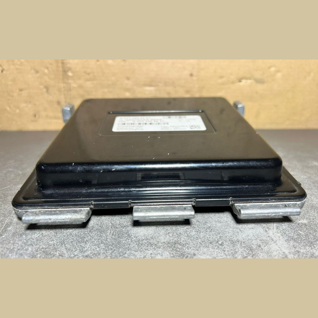 Mercedes Benz W204 C250 ECU ECM Engine Computer Control Module A2711500391
