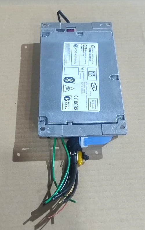 BMW F10  AUDIO AMPLIFIER & BLUETOOTH CTRL ANTENNA MODULES SET 9233592 / 9229740