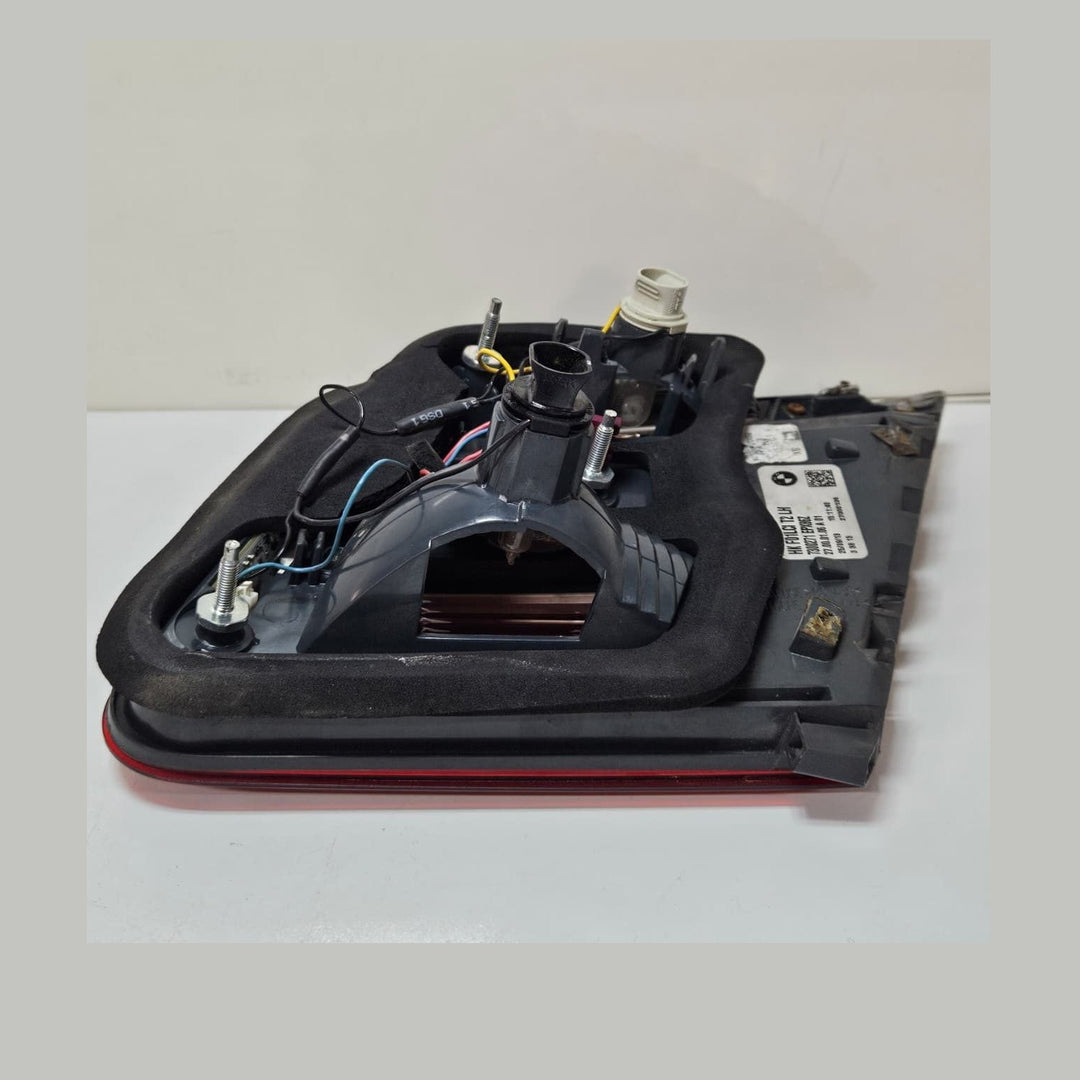 2013-2015 BMW Alpina 7 Series F01 F02 F03 LCI Rear Trunk Lid Light 7300271