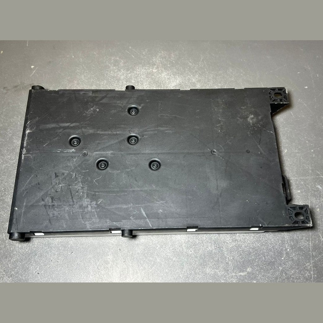 Mercedes-Benz W156 GLA GLC Front SAM Body Control Module Unit A156 9005303 OEM