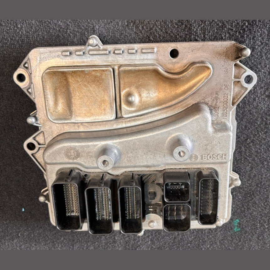 BMW F12 640I N55 ENGINE CONTROL MODULE ECU SET WITH KEY  OEM - 7632155