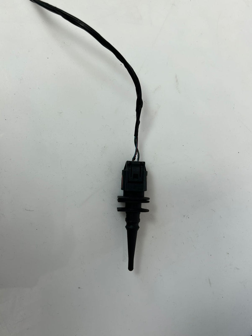 2011–2015 BMW 750LI F02 OUTSIDE AIR AMBIENT TEMPERATURE SENSOR OEM 6936953