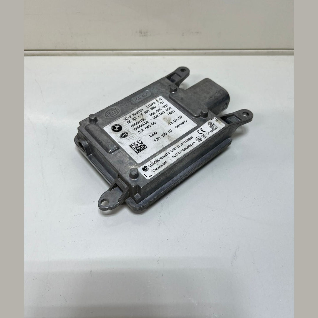 BMW F30, F31 Lane Change Warning Sensor 6881632
