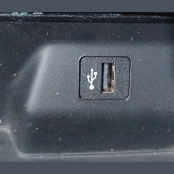BMW G11 G12 7 SERIES CENTER CONSOLE CUP HOLDER P/N 9302629