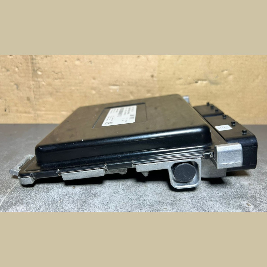 Mercedes Benz W204 C250 ECU ECM Engine Computer Control Module A2711500391