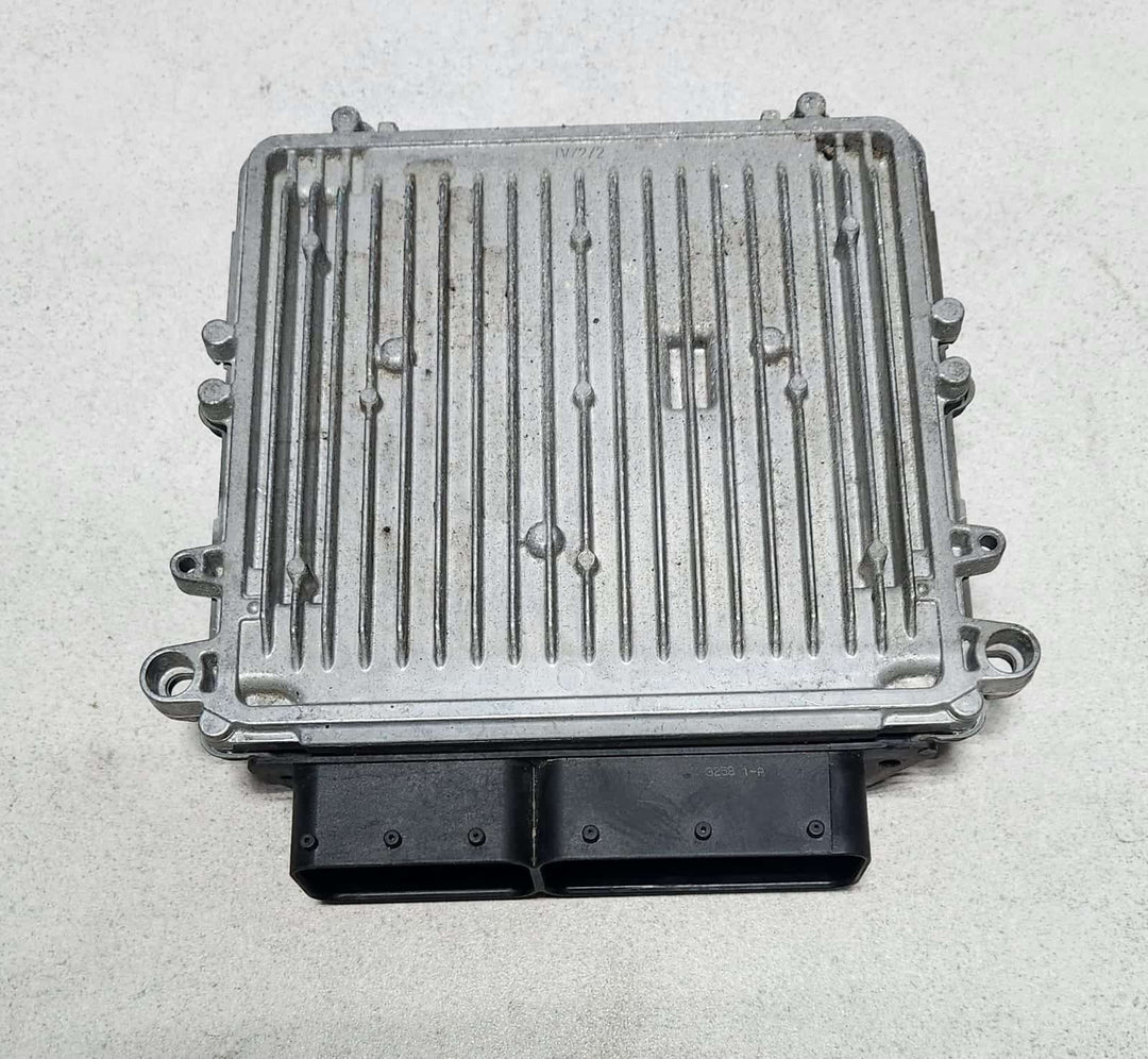 Benz Engine ECU A642 1501134  A 642 150 11 34 DIESEL ECU 3.0L 6 ZYL 