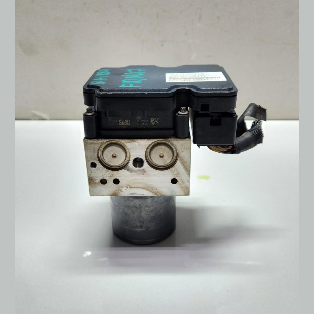 2010-2016 BMW 535i ABS Pump Module 6865860 F10 F11 OEM 