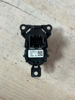 Load image into Gallery viewer, 2015 BMW F10 B47 520I Engine Control Unit ECU SET+ CAS4 CA+ 1KEY 8588946