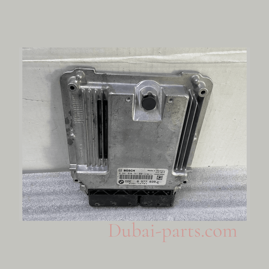 OEM BMW X3 F25 30D xDrive N57D30 3.0 DIESEL ENGINE CONTROL UNIT ECU ONLY 8577839