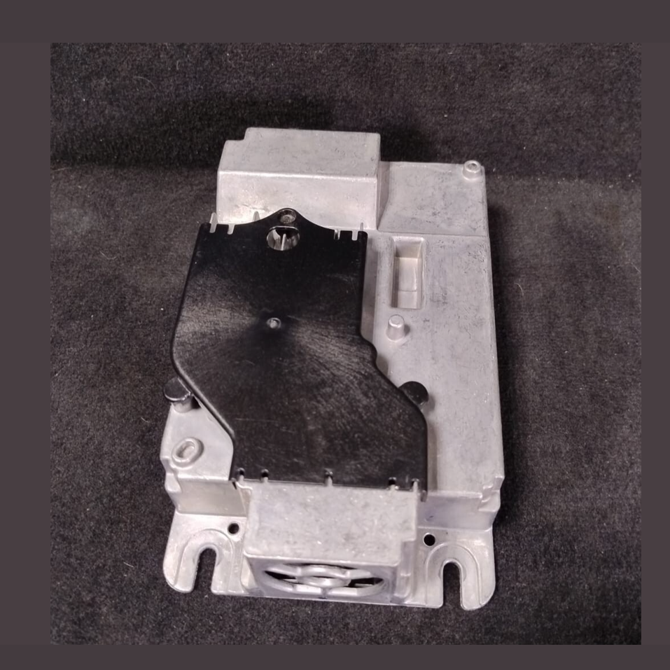 BMW M2 M3 M4  330I X5 X6  AUDIO SOUND RECEIVER CONTROL UNIT  OEM 5A923D3