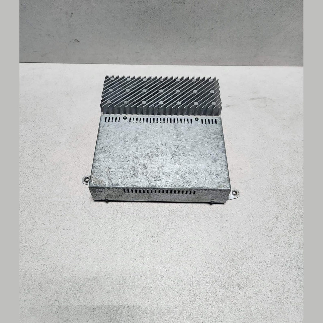 1995-2001 BMW 740i Radio Amplifier 8361785 E38 7 Series