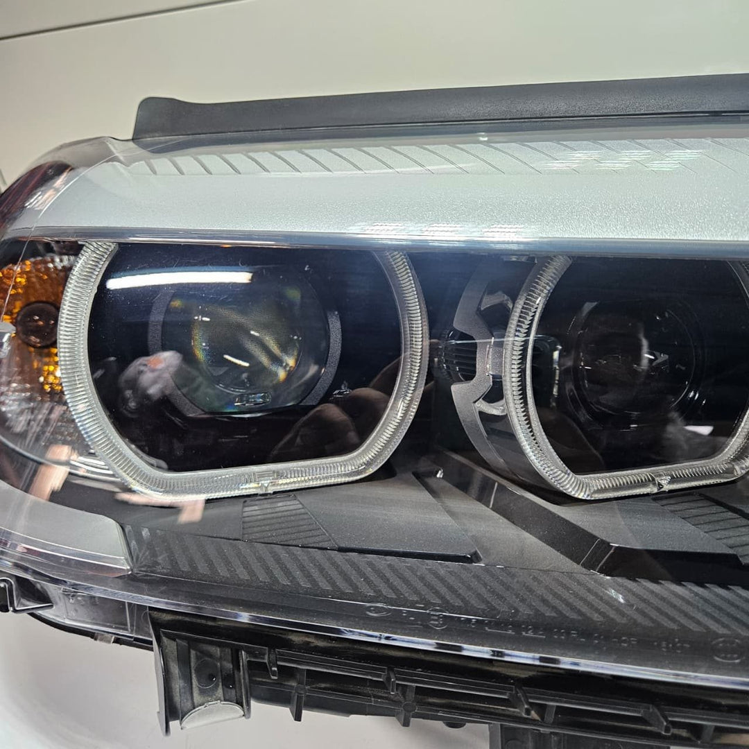 BMW  2016-2018 5-Series G30 G38 LED Headlight Right Side XENON ECE 7458884