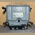 Bild in die Galerieansicht laden, 03-06 Mercedes-Benz W203 C-Class ECU Engine Control Module Unit A272 1531679 OEM