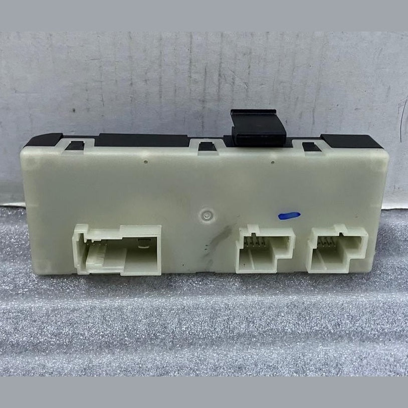 OEM BMW X4 G02 REAR LIFTGATE CONTROL MODULE UNIT  6135 9852925
