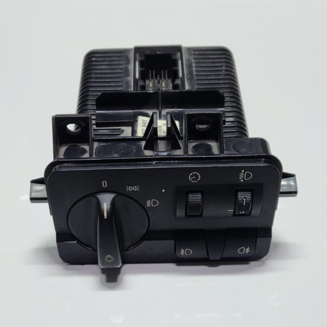 2001-2006 BMW 330Ci Headlight Switch 4108587 3 Series E46 320d