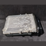 Bild in die Galerieansicht laden, GENUINE BMW 5 Series F11 F10 N47N ENGINE  CONTROL UNIT ECU DDE- 8510137