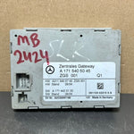 قم بتحميل الصورة إلى عارض الصور، 05-11 Mercedes-Benz R171 SLK350 Central Gateway Control Module A171 5405045 OEM
