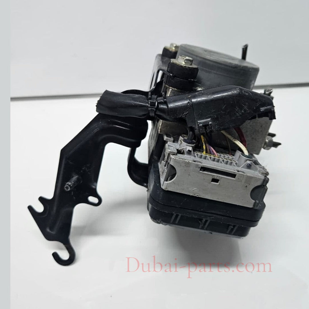 113040-10820-2011 Mitsubishi Delica D2 ABS Actuator 