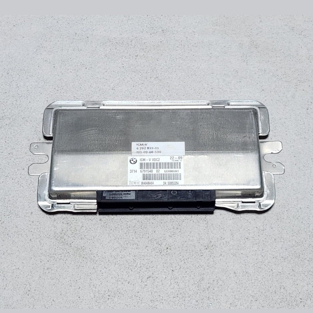 2011-2016 BMW 535i xDrive Suspension Control Module 6791540 OEM