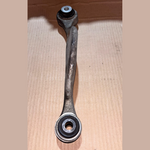 قم بتحميل الصورة إلى عارض الصور، BMW  OEM 5  G30 6  G32 G14 7  G12 CONTROL ARM RUBBER BUSHING RIGHT 6861116