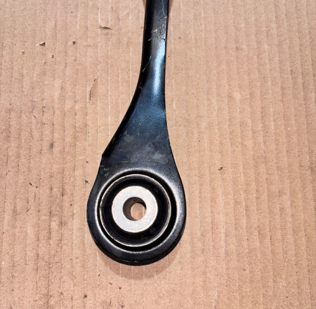 BMW G20 G21 G22 G23 Guiding suspens. link w rubber mount lft LEFT 6878631 SET