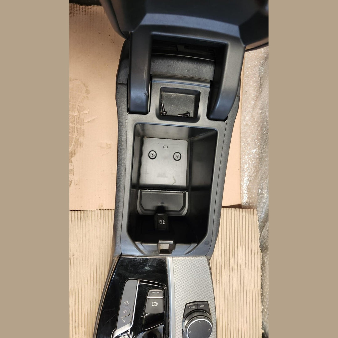 9363821 BMW X3 Center Console X3 G01 and X4 G02 2010-2021