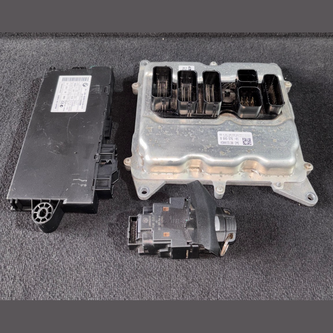 BMW Z4 X1 20I N20 E84 ENGINE CONTROL ECU KIT DME CAS3 + KEY MANUAL - 8603576