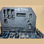 Bild in die Galerieansicht laden, Mercedes W221 S-Class Front Fuse Relay Box SAM Control A221 5403150  A2215402862