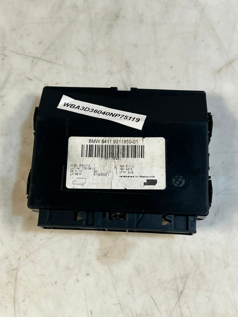 2013-2016 BMW 3 Series F30, F31 F35 320i AC Heater Climate Control Unit 9311850