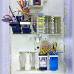 Bild in die Galerieansicht laden, OEM BMW G30 G31 B47 Body Control Comfort Module Unit FEM BDC ECU V04 6994548 RHD
