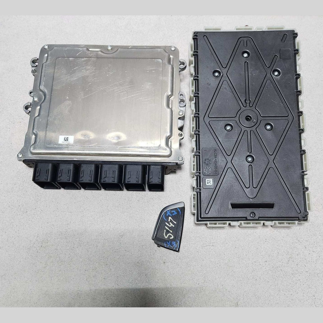 2019 BMW X3 G01 Engine Control Module 9468802 X3 X4 G01 G02 G30 B48 ECU SET