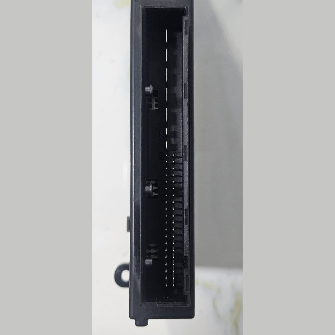 OEM BMW X1 E84 20d XDRIVE JUNCTION BOX MODULE 9298948