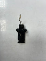 Bild in die Galerieansicht laden, 2014-2018 BMW X3 Mass Air Flow Sensor 7602038