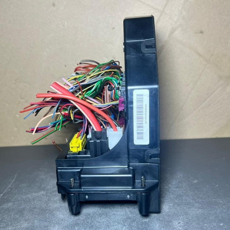 10-16 Mercedes-Benz W212 W204 Front SAM Module Relay Fuse Box A212 9006624 OEM
