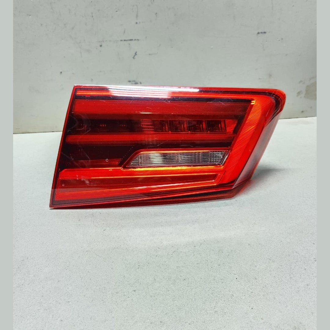 2017 BMW M5 Taillight In Trunk Lid Right 7376474 5 Series G30 G31 G38 and M5 OEM