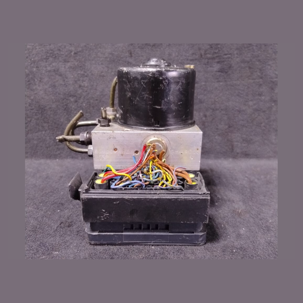 BMW 3 Series E46 ANTI BREKING SYSYTEM   PUMP  DSC CONTROL MODULE 6765454