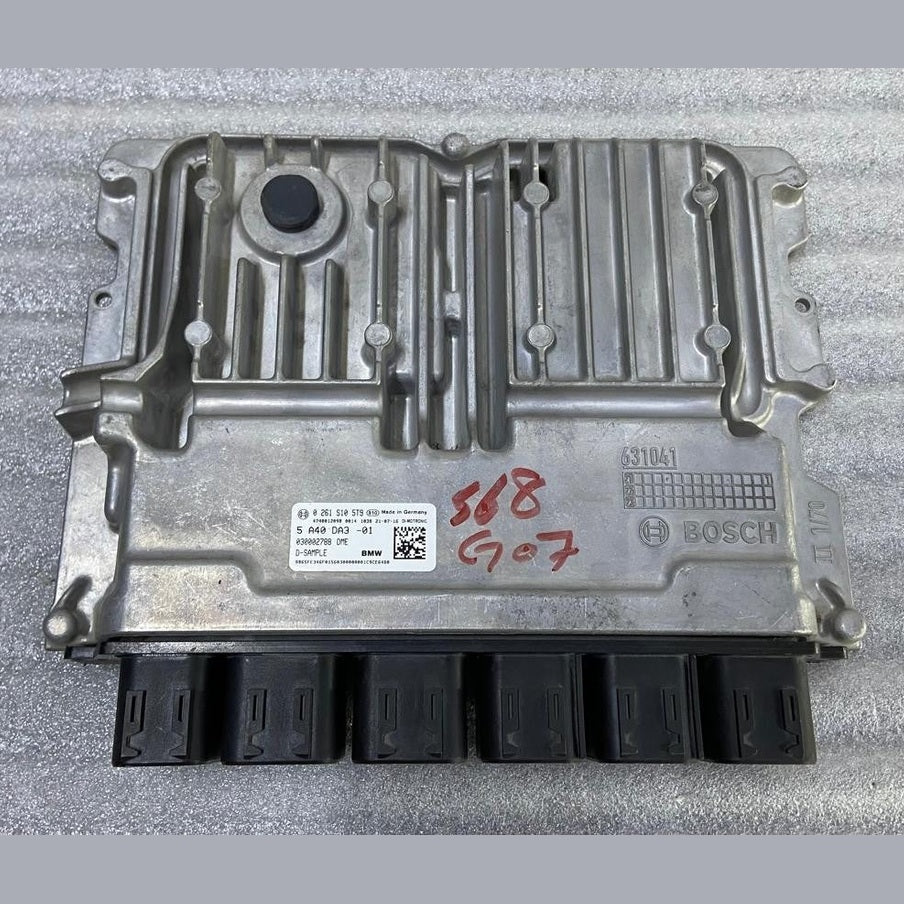 OEM BMW G07 S68 ENGINE CONTROL UNIT DME ECU ONLY 5A40DA3 BOSCH