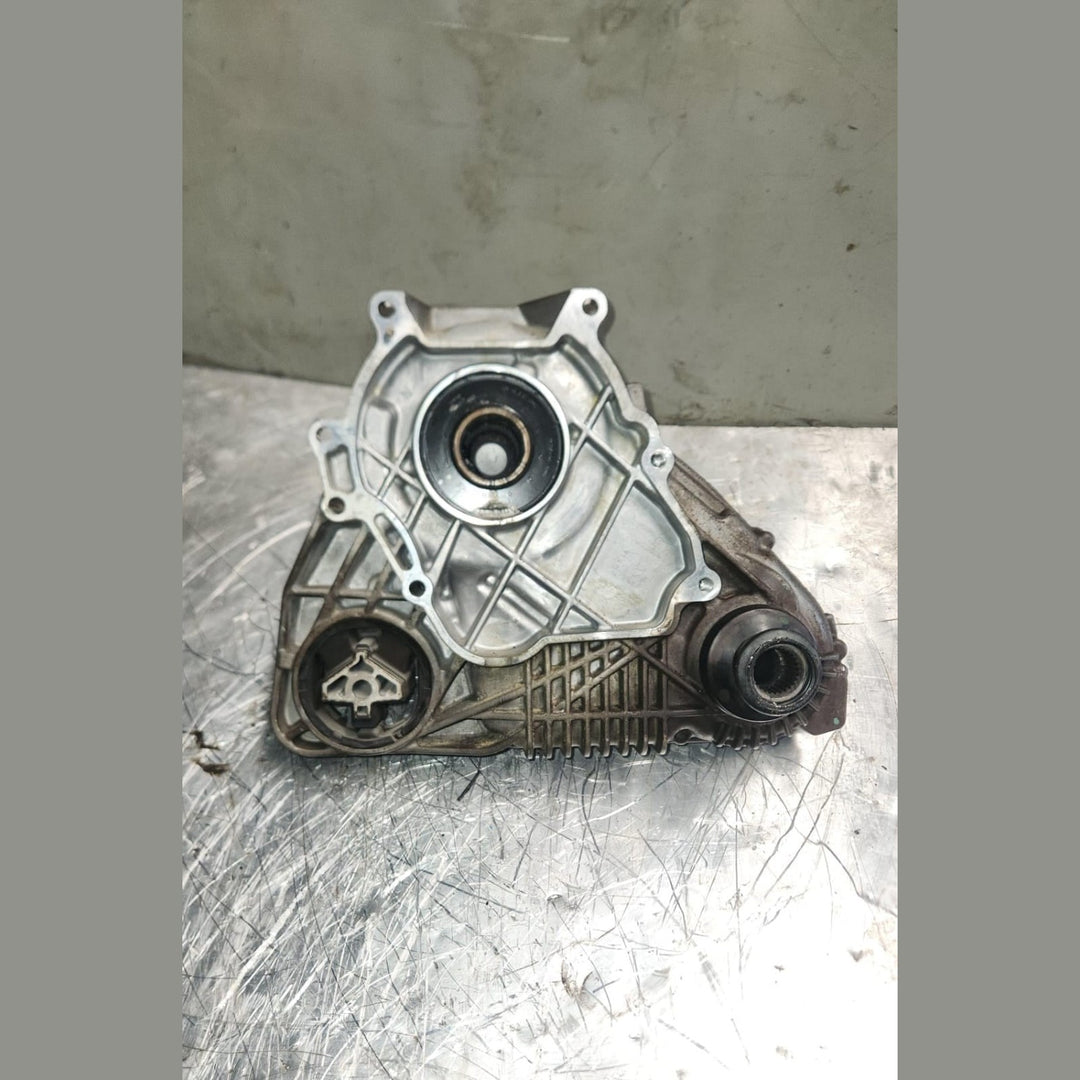 2011-2013 BMW X5 Transfer Case 7643758 E70 E71 X5 X6 ATC45L