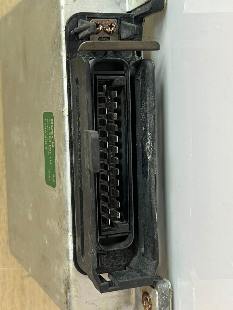 ⁣⁣⁣⁣ BMW E23 728i E24 628i E28 528i E30 328i Control Module ECU 0280001310 17064