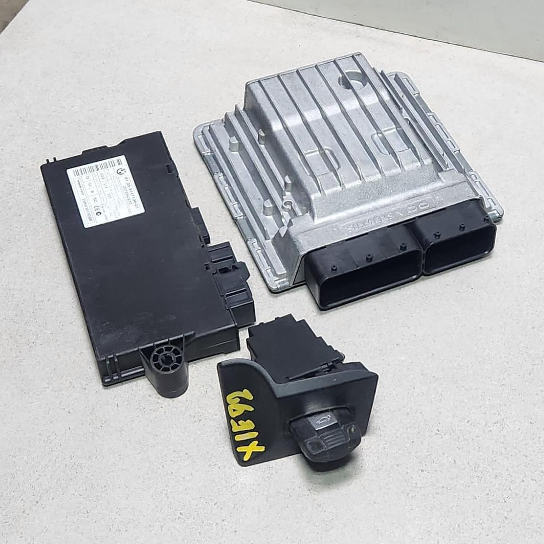 2007-2013 BMW 335i E92 N54 Engine Control Unit 7583332 535i 335i