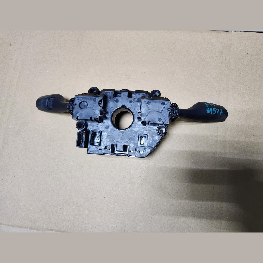 2011-2018 BMW X3 Steering Column Clock Spring Switch Assembly 9330569 F25 F48 F8